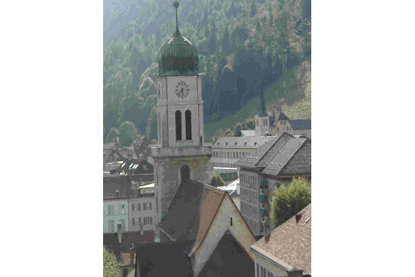 Avenir des paroisses en débat