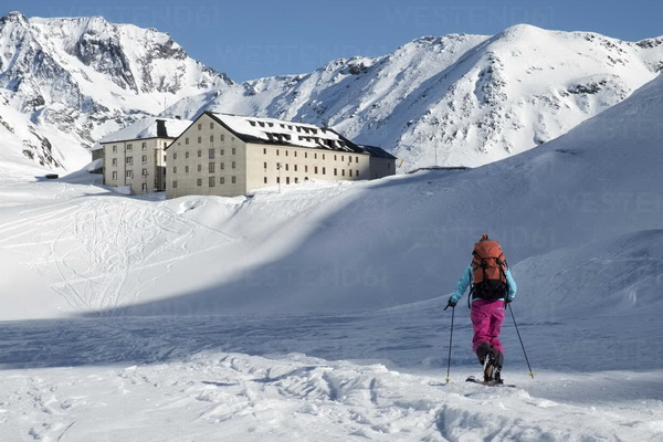 Tout quitter pour Le suivre 1/2